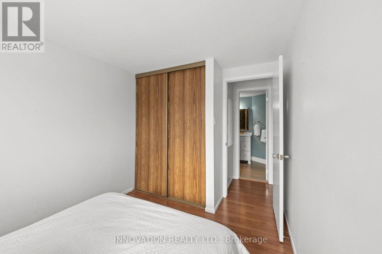 29357577/30-458-sandhamn-private/hunt-club-parkgreenboro/ottawa/ontario/K1T2Z3_31