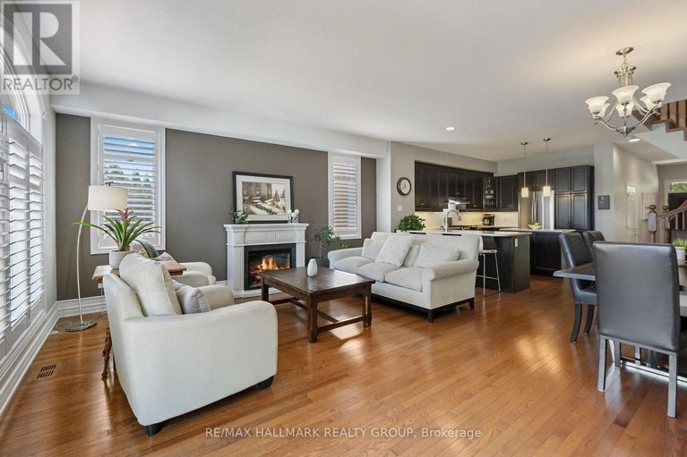 28645082/32-mccooeye-lane/stittsville-central/ottawa/ontario/K2S1B9_17