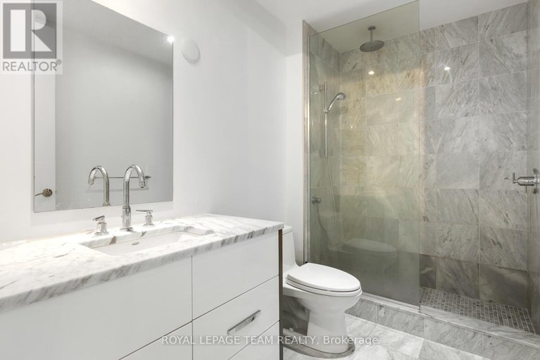 29639805/1506-111-champagne-avenue-s/west-centre-town/ottawa/ontario/K1S5V3_20