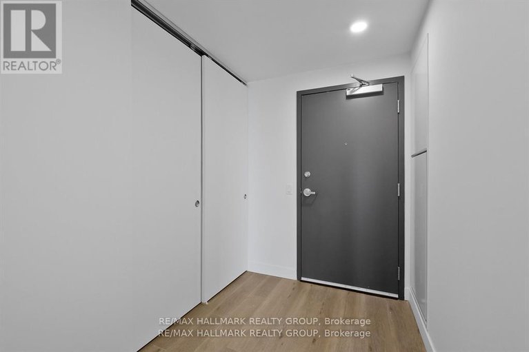 29129244/617-10-james-street/ottawa-centre/ottawa/ontario/K2P1T2_5