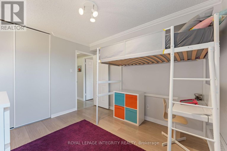28650131/303-665-bathgate-drive/carson-meadows/ottawa/ontario/K1K3Y4_23