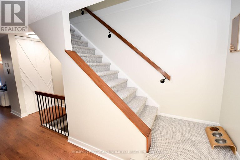 29410671/6750-b-jeanne-darc-boulevard-n/convent-glen-north/ottawa/ontario/K1C6E9_17