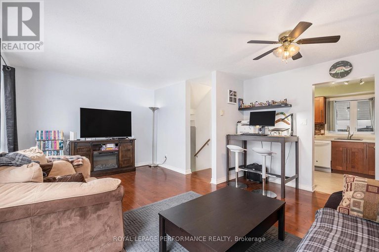 28652636/20-lovell-lane/westcliffe-estates/ottawa/ontario/K2H9B6_9