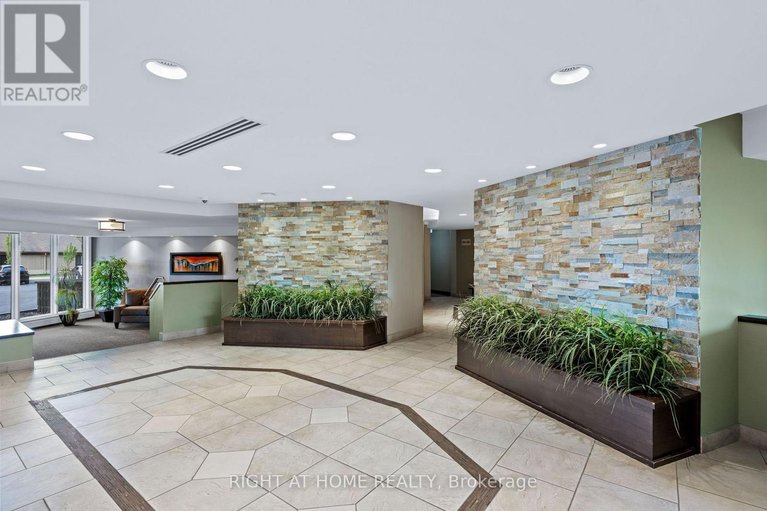29258293/906-1171-ambleside-drive/woodroffe/ottawa/ontario/K2B8E1_3
