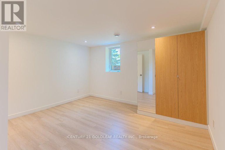 29088434/29-crownhill-street/beacon-hill-south/ottawa/ontario/K1J7K3_34