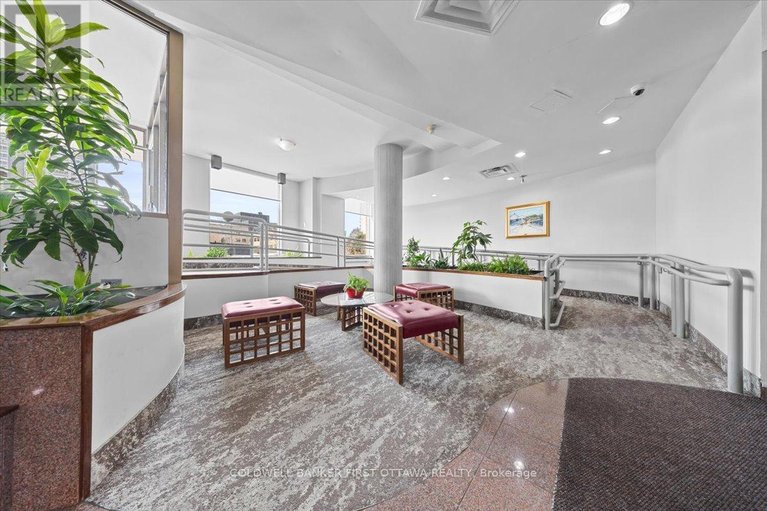 29430525/1403-215-parkdale-avenue/mechanicsville/ottawa/ontario/K1Y4T8_35