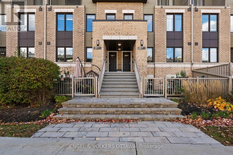 29165857/42-261-titanium-private/convent-glen-north/ottawa/ontario/K1C0A5_1