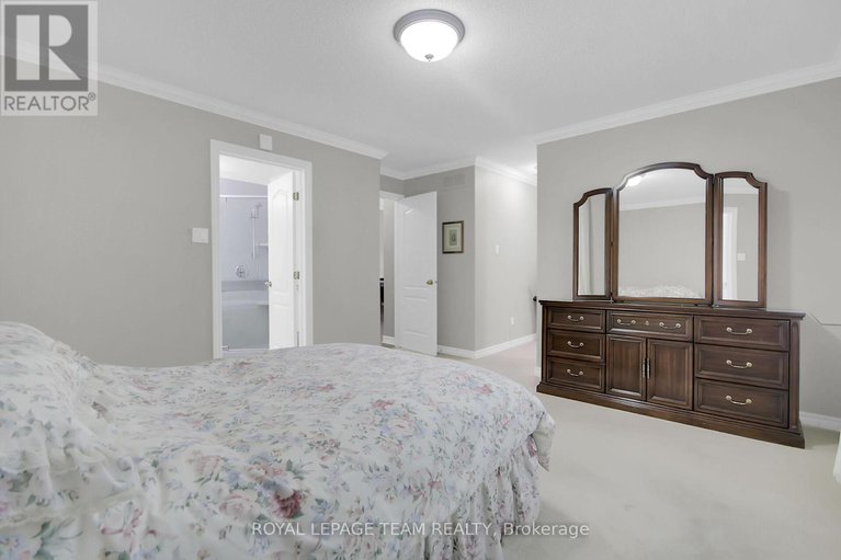 28641849/35-fieldcrest-avenue/longfields/ottawa/ontario/K2J4Y8_22