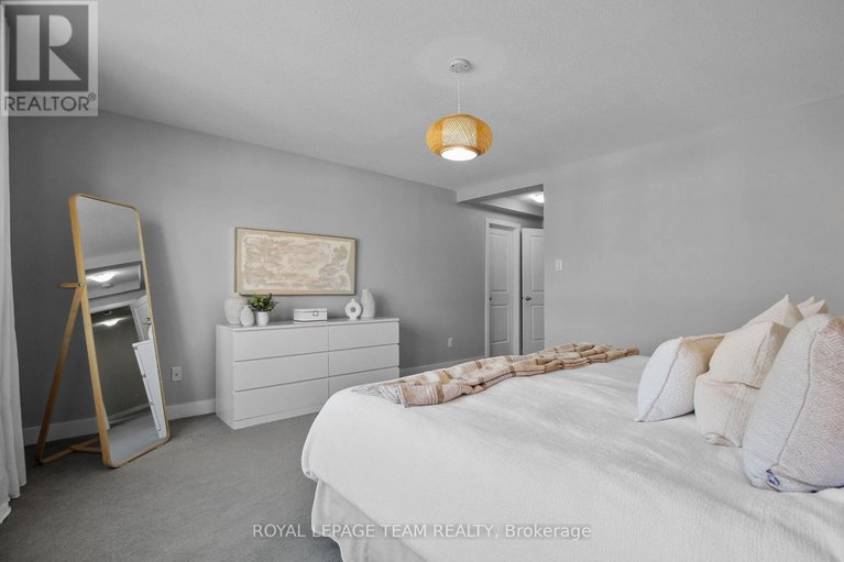 29658061/506-edenwylde-drive/remainder-of-stittsville-area/ottawa/ontario/K2S2K4_33