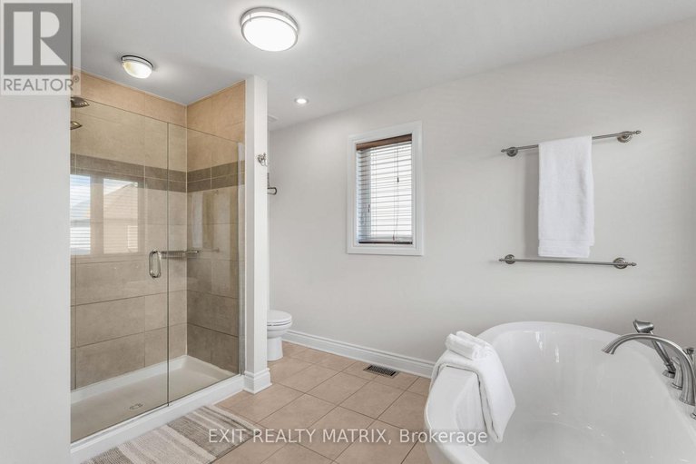 28788160/352-oakcrest-way/avalon-east/ottawa/ontario/K4A0S5_22