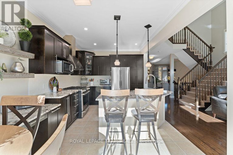 29011839/141-trail-side-circle/springridgeeast-village/ottawa/ontario/K4A5B3_14