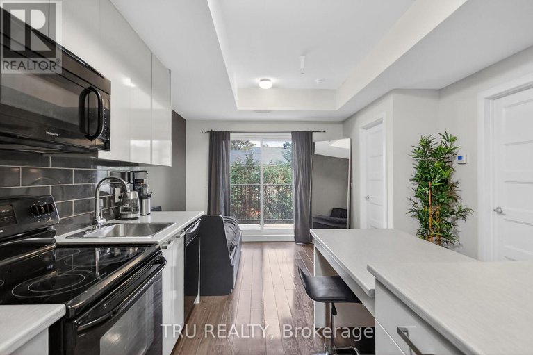 29152205/207-2785-baseline-road-s/redwood-park/ottawa/ontario/K2H1G9_5