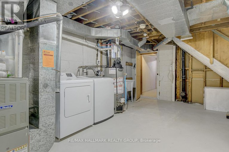 29145241/13-dunham-street/cardinal-heights/ottawa/ontario/K1J7L5_31