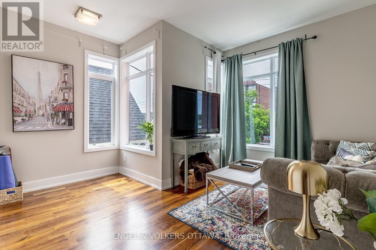 28447274/82-pretoria-avenue/glebe/ottawa/ontario/K1S1W9_29