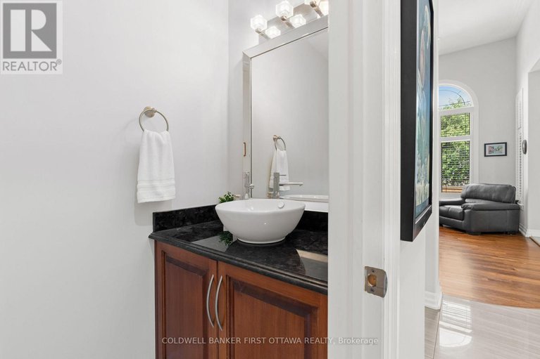 29209715/1623-claymor-avenue/carleton-heights/ottawa/ontario/K2C1T4_22