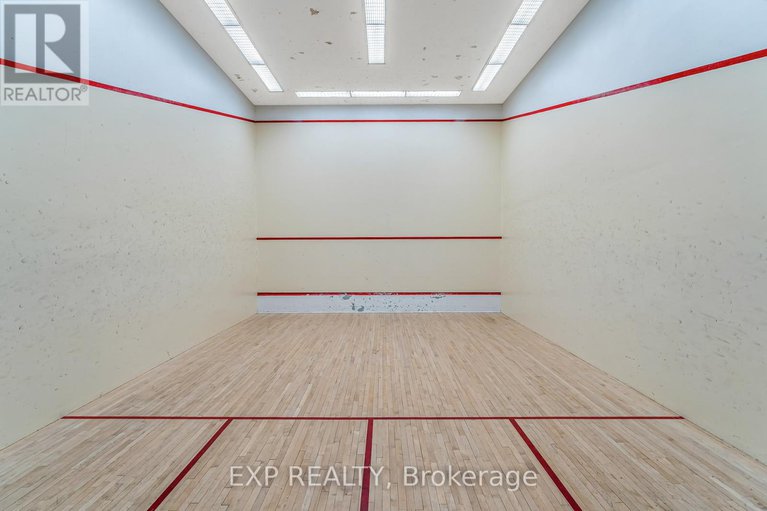 28819888/1301-415-greenview-avenue/britannia/ottawa/ontario/K2B8G5_45