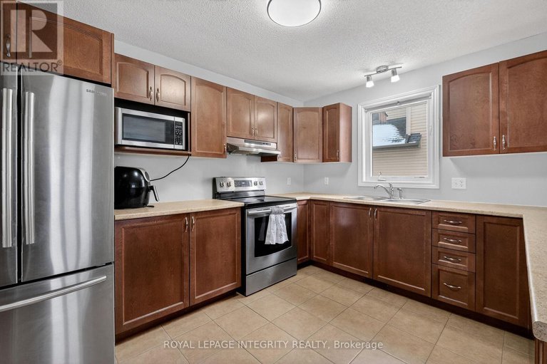 29156491/281-sterling-avenue/clarencerockland-twp/clarence-rockland/ontario/K4K0H9_20