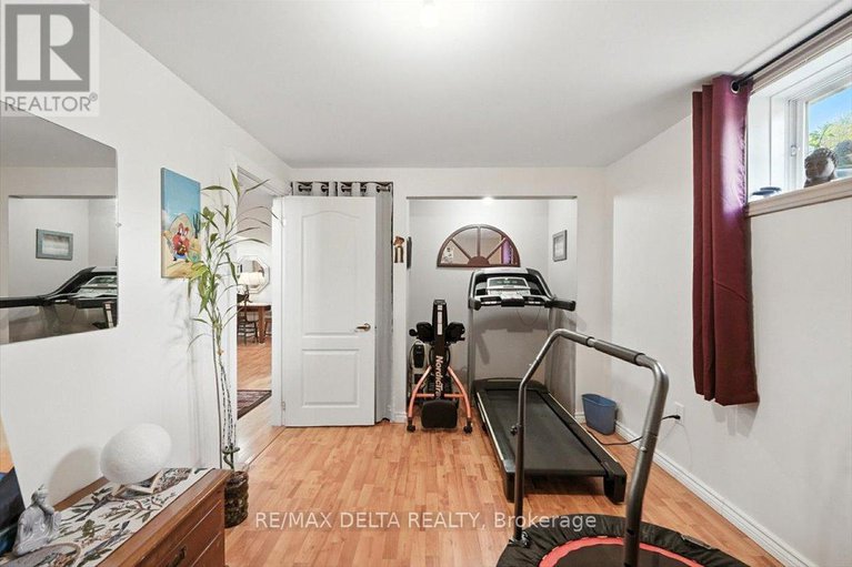 28749415/444-gilles-street/town-of-rockland/clarence-rockland/ontario/K4K1H4_29