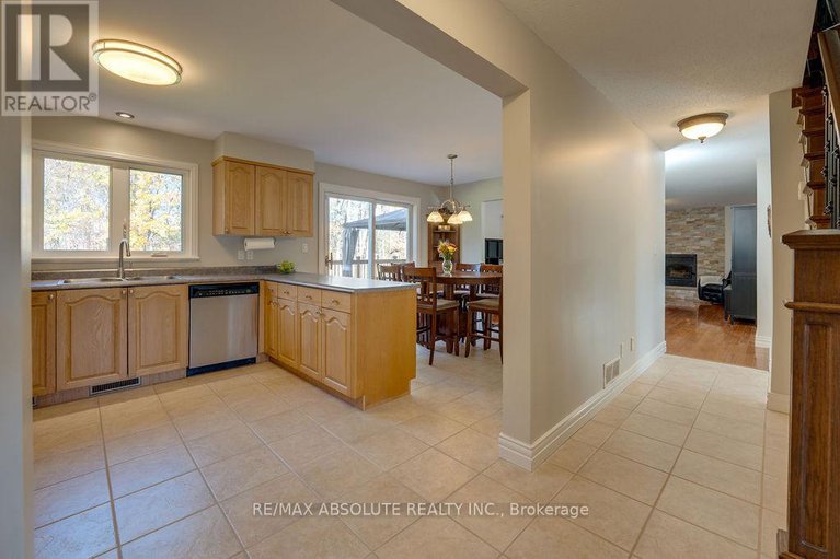 29050905/7089-bush-drive/greely/ottawa/ontario/K4P1M8_7