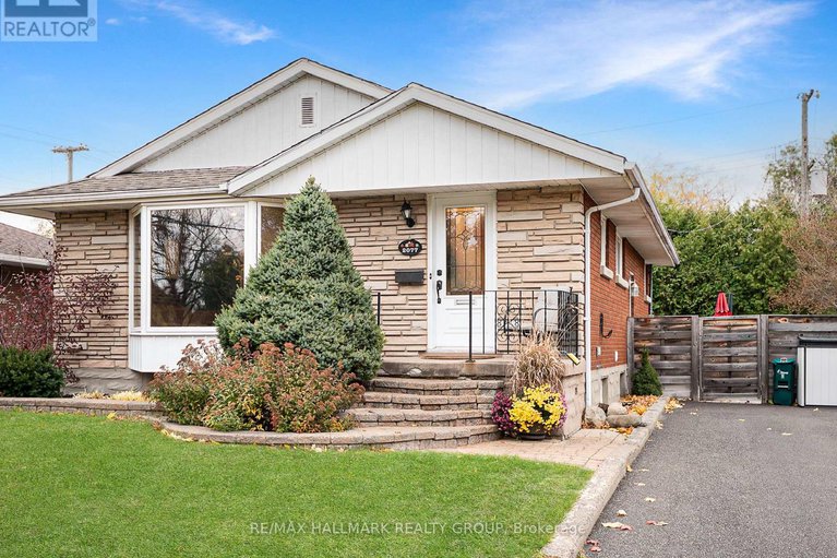 29075459/2077-lemay-crescent/elmvale-acresurbandale/ottawa/ontario/K1G2X5_1