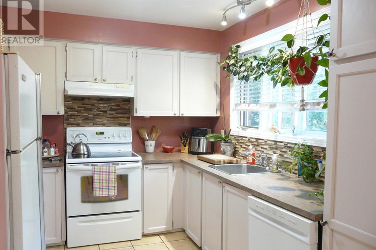 28923517/1473-waltham-street/sawmill-creektimbermill/ottawa/ontario/K1T2T5_11