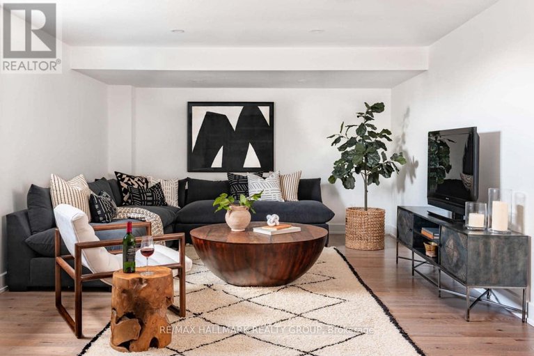 29298214/611-persimmon-way/orleans-village/ottawa/ontario/K1W0S8_29