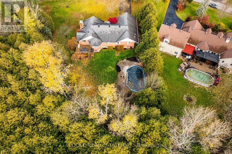 29449674/6492-waddion-drive/greely/ottawa/ontario/K4P1E7_100