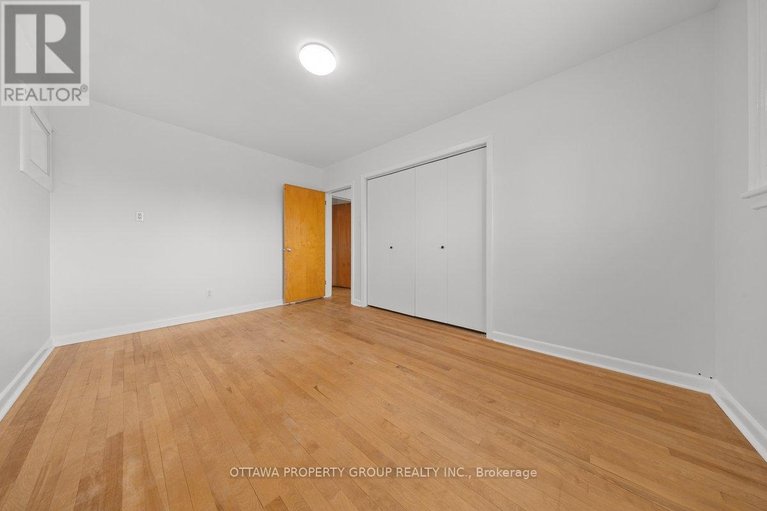 29590860/777-cork-street/elmvale-acres/ottawa/ontario/K1G1X8_18