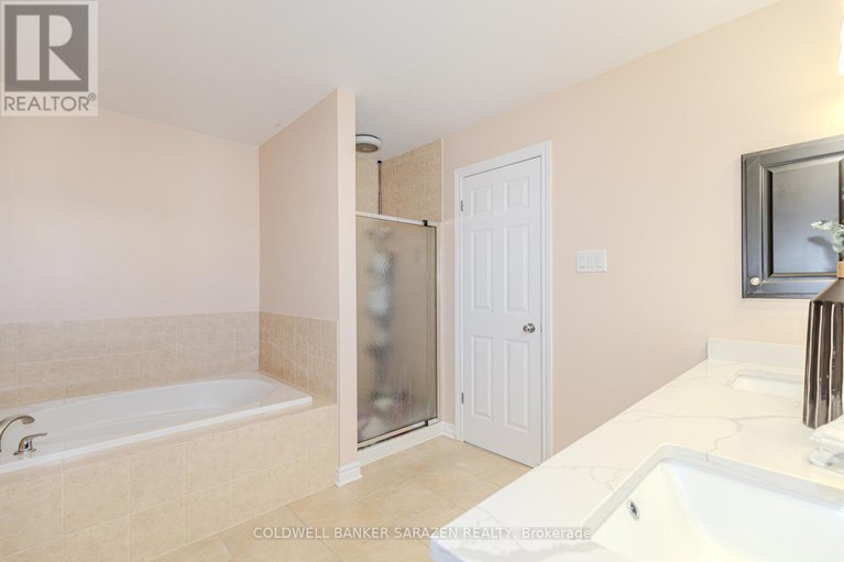 29433002/122-springton-crescent/strandherd/ottawa/ontario/K2J0V9_36