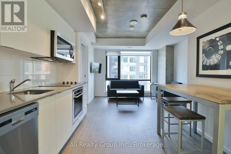 29244317/1602-105-champagne-avenue-s/west-centre-town/ottawa/ontario/K1S5E5_3