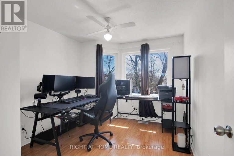 29540923/kenmare-pl-34-kenmare-place/cedargrovefraserdale/ottawa/ontario/K2J3L9_31