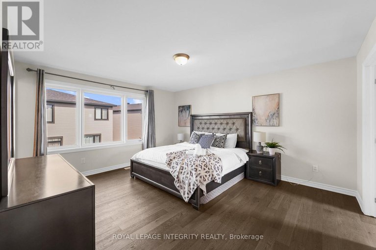 28643913/724-vennecy-terrace/orleans-village/ottawa/ontario/K1W0N3_17
