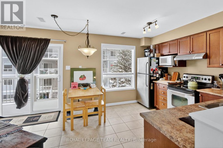 29406960/145-wharhol-private/westcliffe-estates/ottawa/ontario/K2H1G5_18