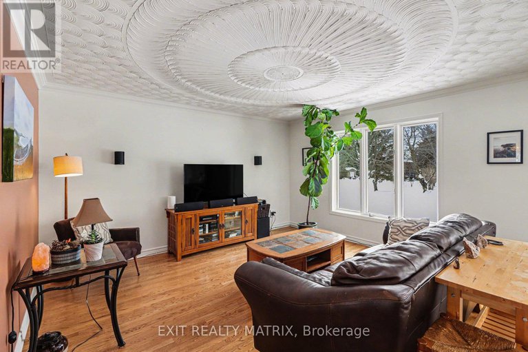 29355184/1320-ste-marie-road/embrun/russell/ontario/K0A1W0_6