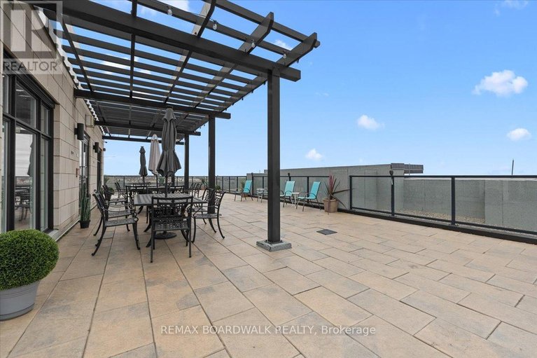29684345/506-310-centrum-boulevard/bilberry-creekqueenswood-heights/ottawa/ontario/K1E0A3_31