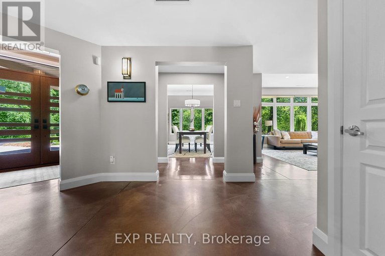 29369417/5759-queenscourt-crescent/manotick-east-to-manotick-station/ottawa/ontario/K4M1K3_15