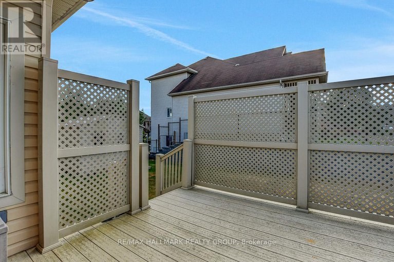 28826972/343-quartz-avenue/town-of-rockland/clarence-rockland/ontario/K4K0A2_45