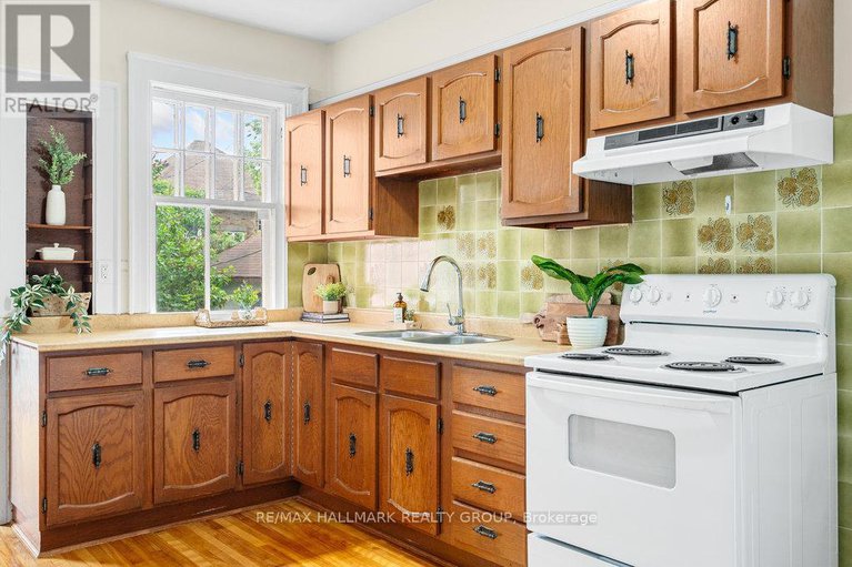 28741171/386-first-avenue/glebe/ottawa/ontario/K1S2H1_13