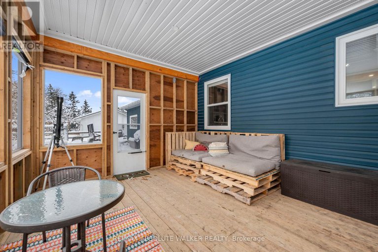 28655528/2477-merivale-road/rideau-heightsashdalerideau-glen/ottawa/ontario/K2C3H1_19