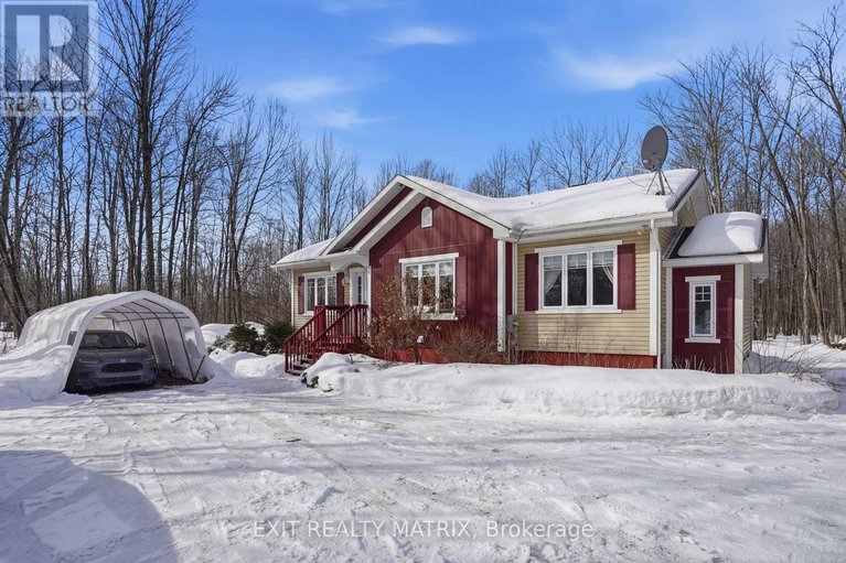 29431063/8150-montee-lemieux-road/east-hawkesbury/ontario/K0B1M0_2