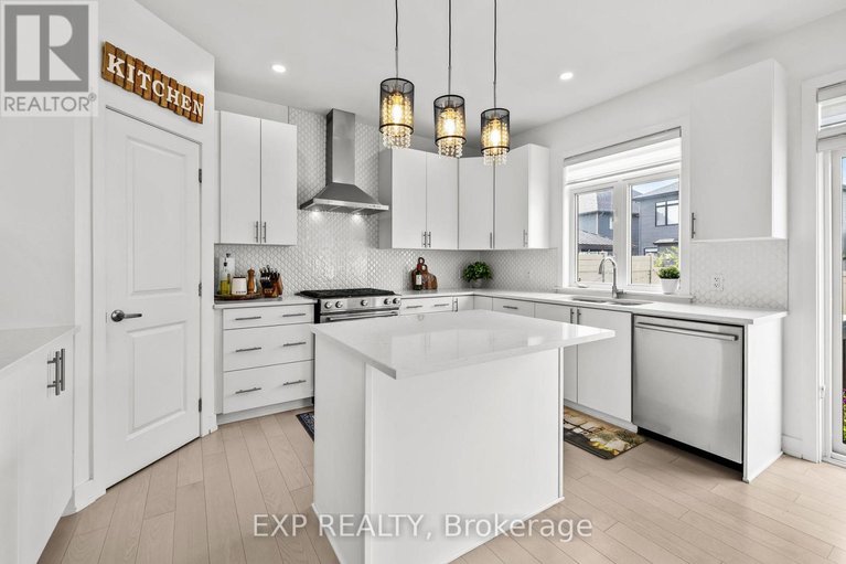 29117240/50-angel-heights/stittsville-south/ottawa/ontario/K2S2N4_16