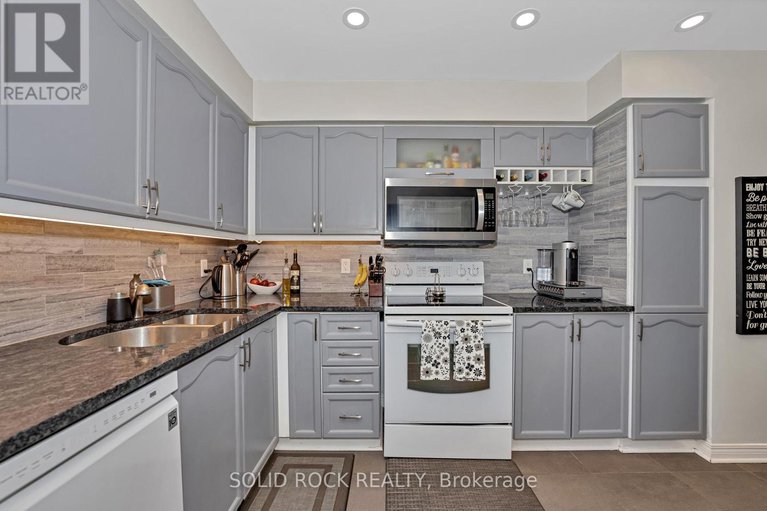 28656205/37-grenadier-way/longfields/ottawa/ontario/K2J4L3_13