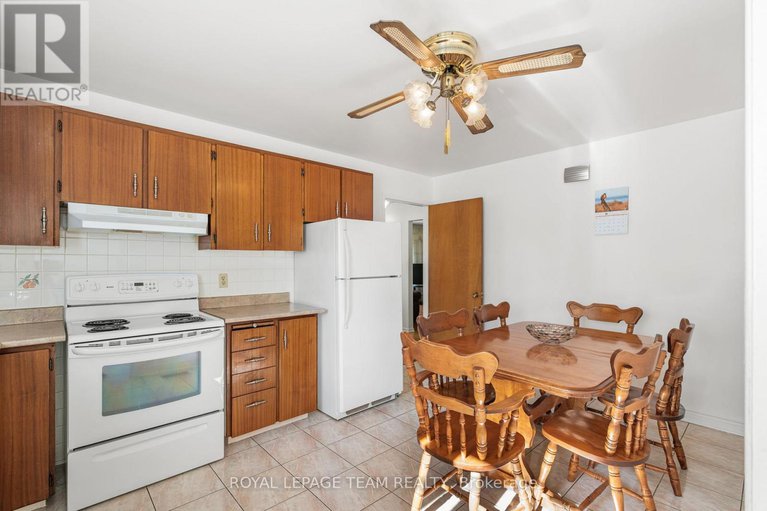 28997757/1665-fisher-avenue/carleton-heights/ottawa/ontario/K2C1X9_8