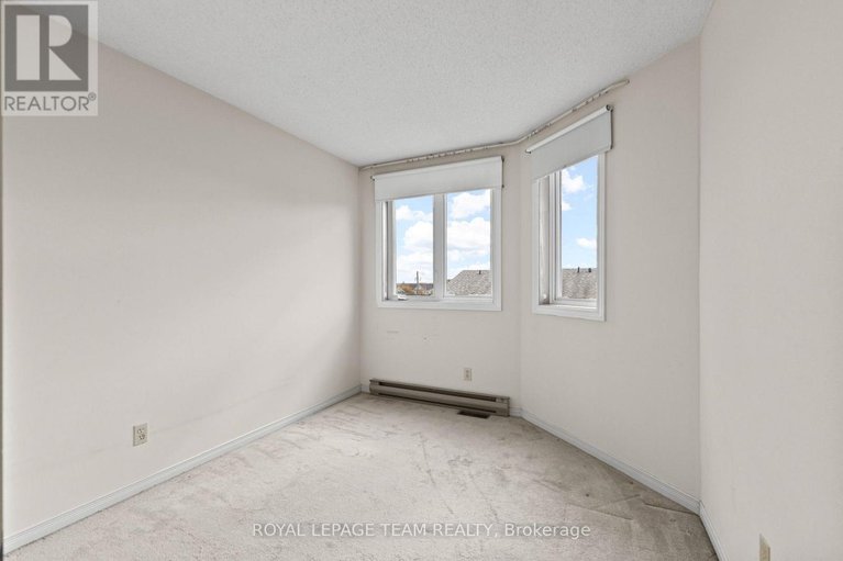 28975665/14-1149-chimney-hill-way/beacon-hill-south/ottawa/ontario/K1J8Z9_23