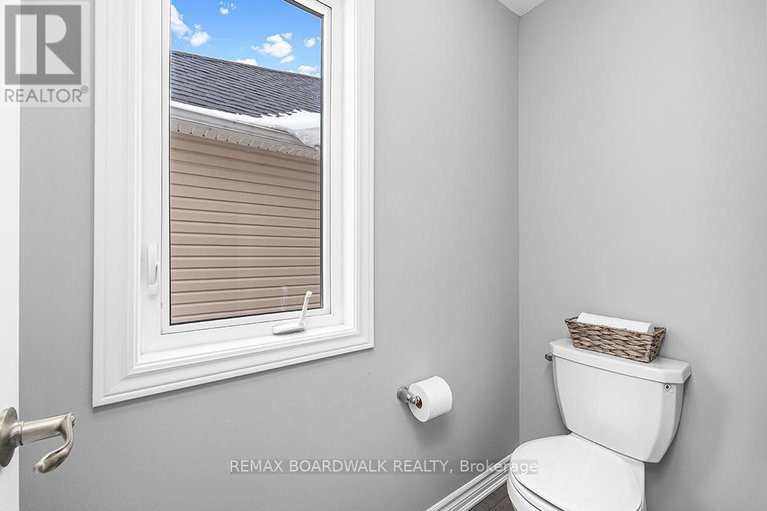 29414212/353-sweetclover-way/avalon-west/ottawa/ontario/K4A1E6_35