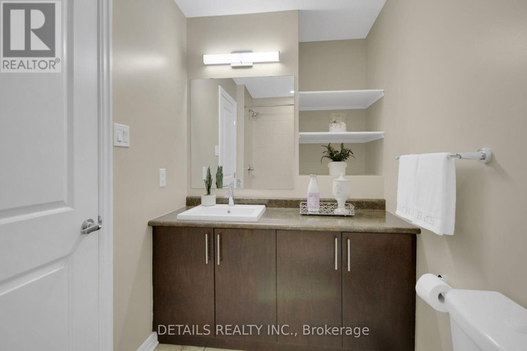 28632045/136-overberg-way/emerald-meadowstrailwest/ottawa/ontario/K2S0V8_16