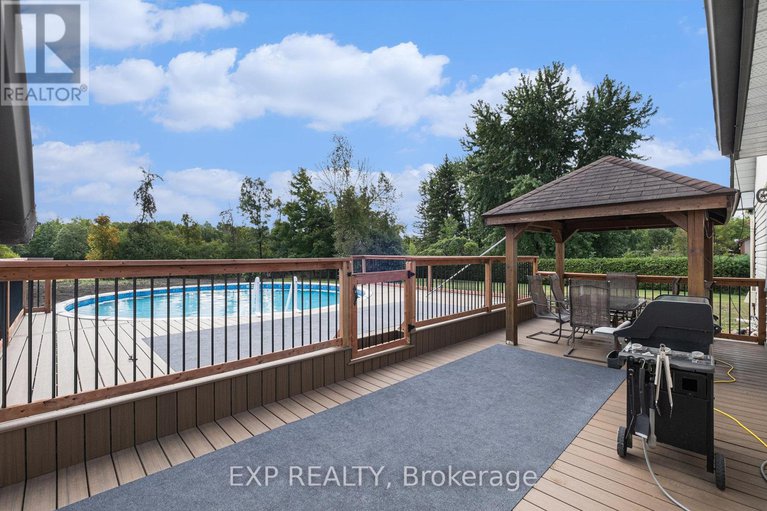 28799332/16-landriault-avenue/champlain-twp/champlain/ontario/K0B1K0_31