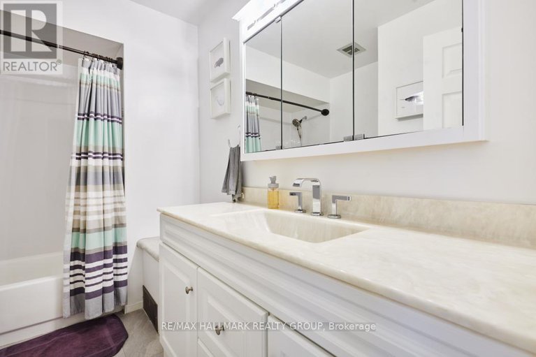 29091417/67-1900-marquis-avenue/beaconwood/ottawa/ontario/K1J8J2_26