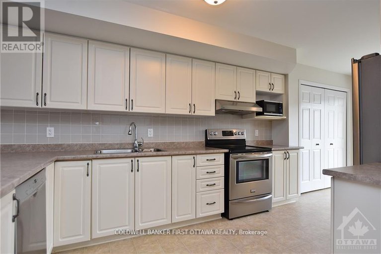 28523424/62-130-berrigan-drive/longfields/ottawa/ontario/K2J0J3_9