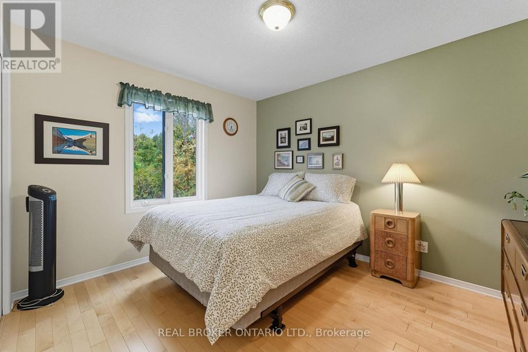 29420694/18-smith-road/north-grenville-twp-kemptville-south/north-grenville/ontario/K0G1T0_24